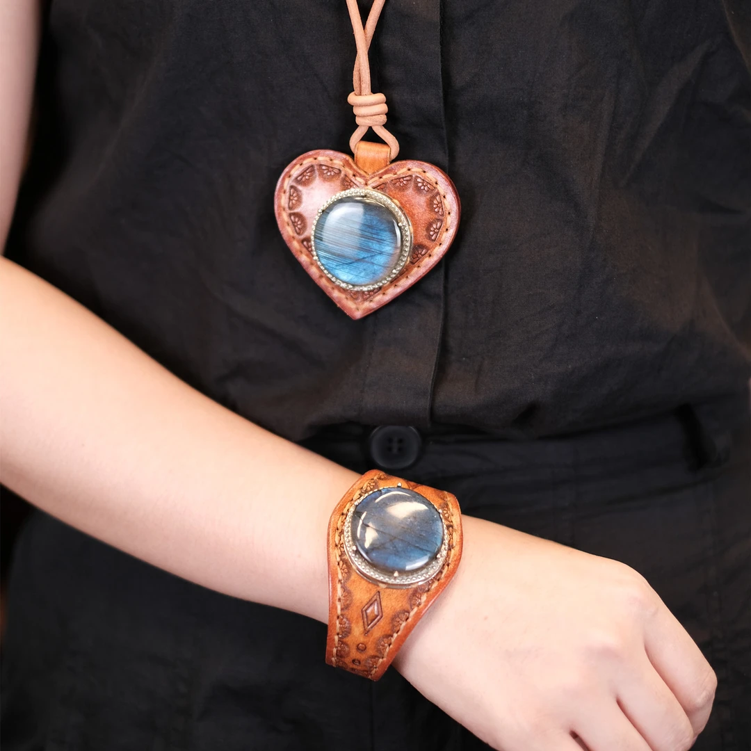 2025夏季新款【皮雕拉长石项链】手镯 手链 夏季搭配