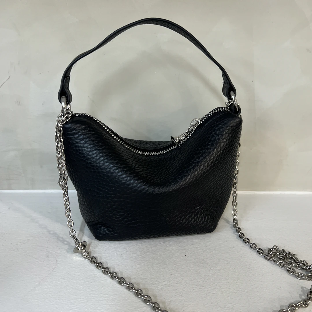 小众女士手提款细肩带款斜挎包斜跨包饺子包