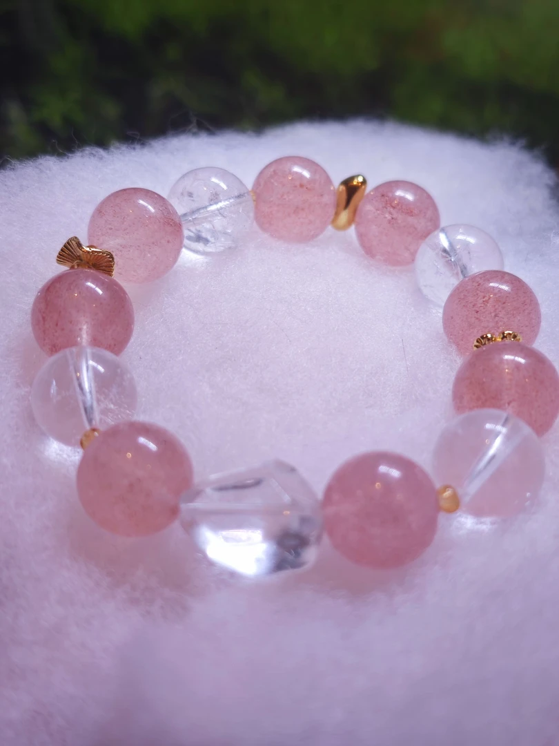 天然水晶多宝手串-草莓晶系列【成品】女生粉水晶手工水晶手串