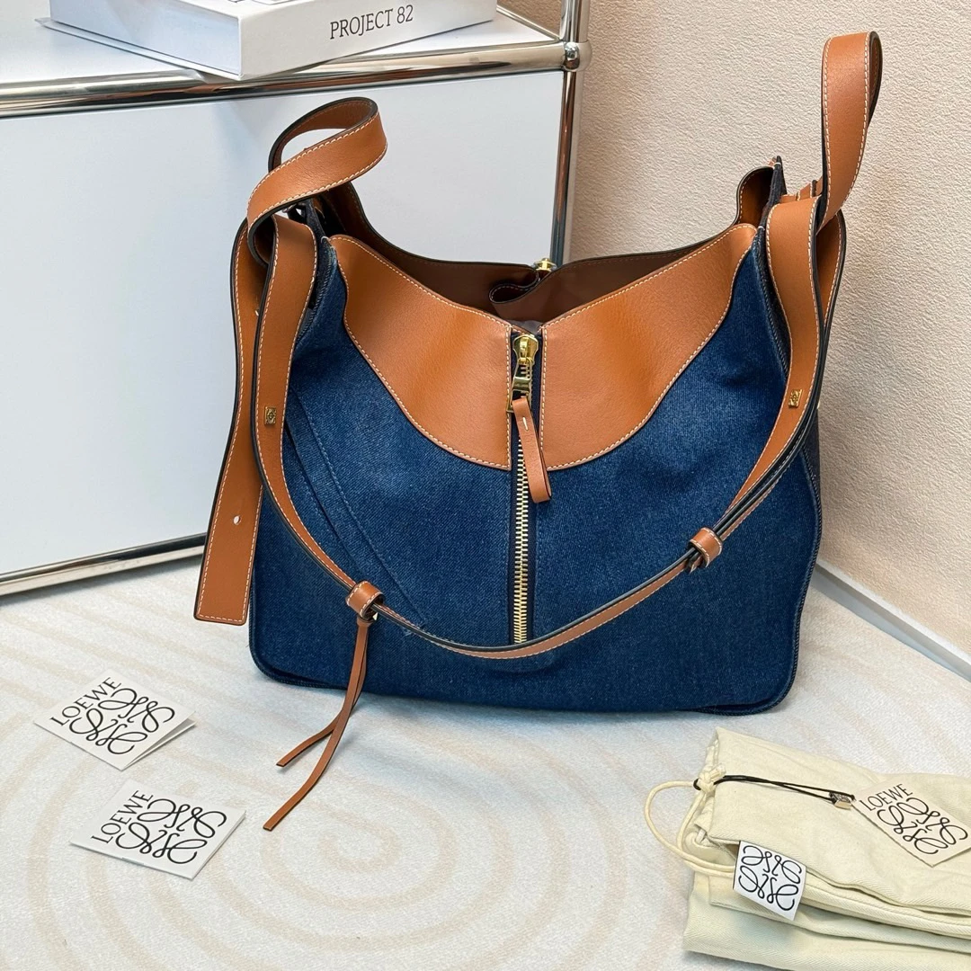 95新 LOEWE/罗意威 牛仔拼皮 hammock吊床单肩包大号/651474889