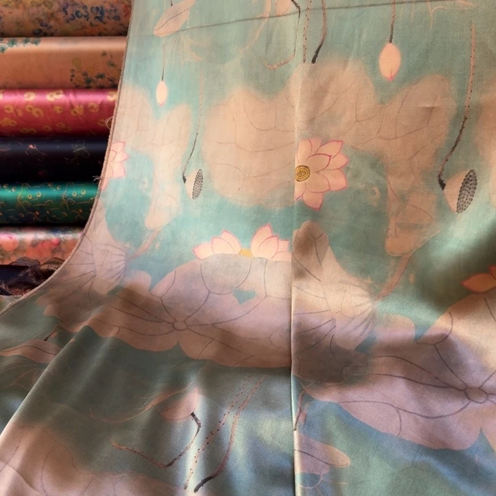 无纺布绿荷双面缎烤皮5米