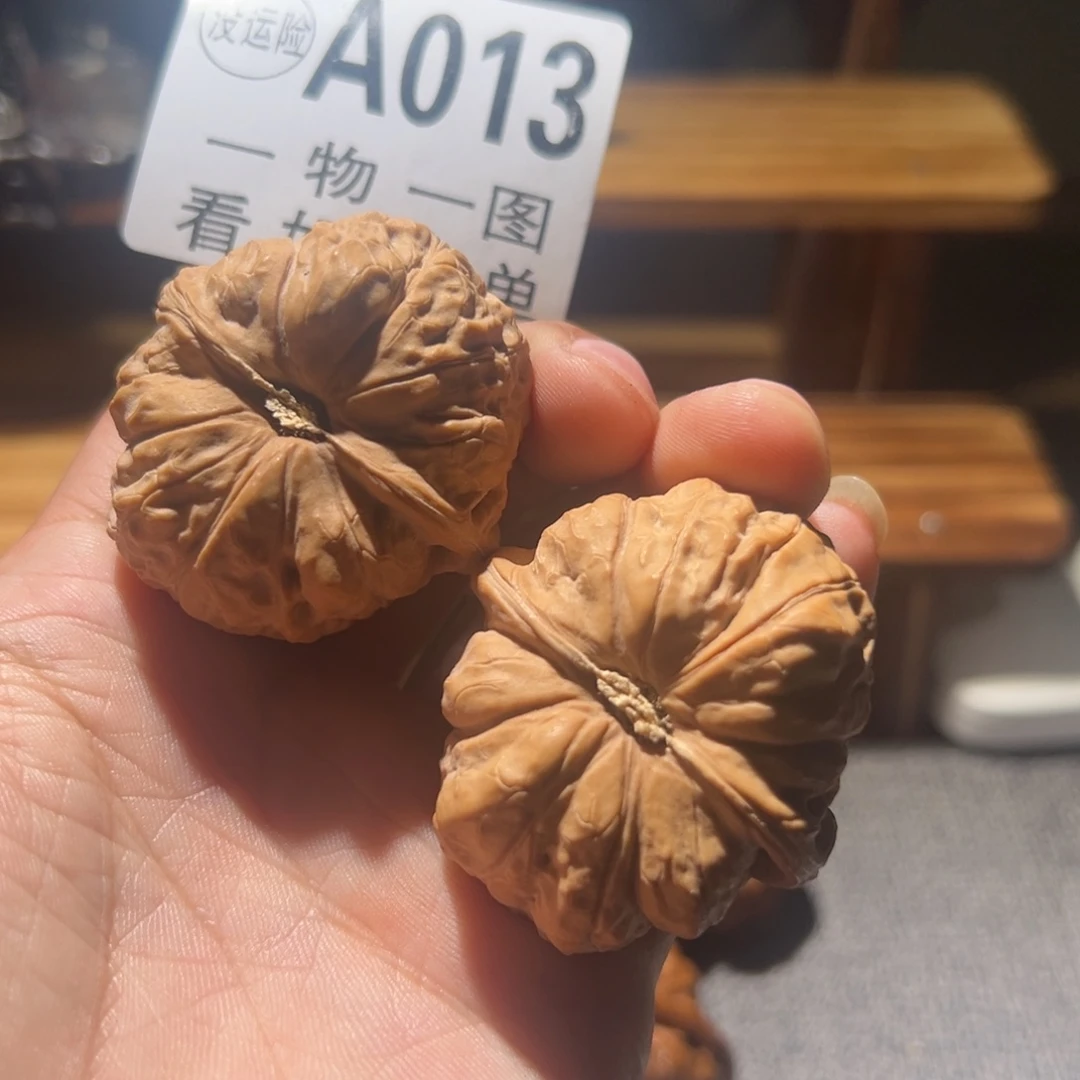 桃核吊坠文玩核桃手玩把件