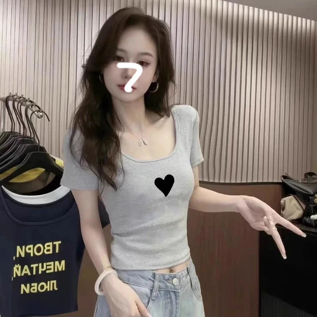 夏季修身灰色棉质正肩u领短袖T恤女辣妹高腰短款减龄卡通印花上衣