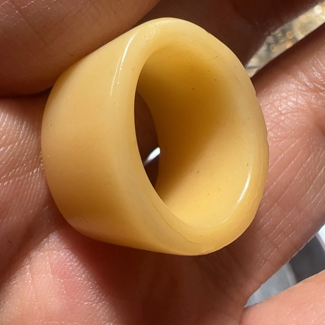 玻璃颈饰墨白藏传出品66