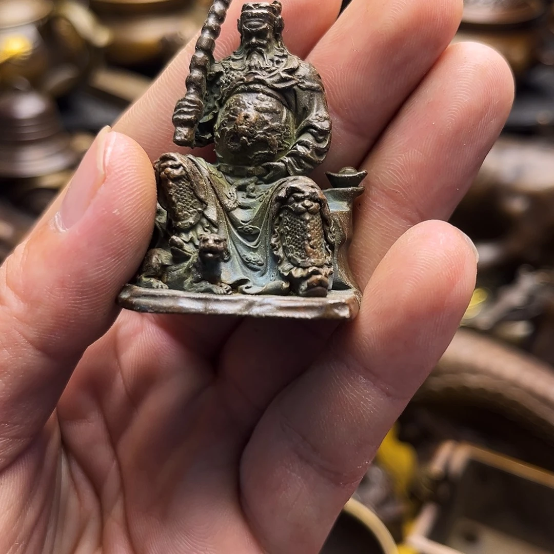 精美铜器点击购买