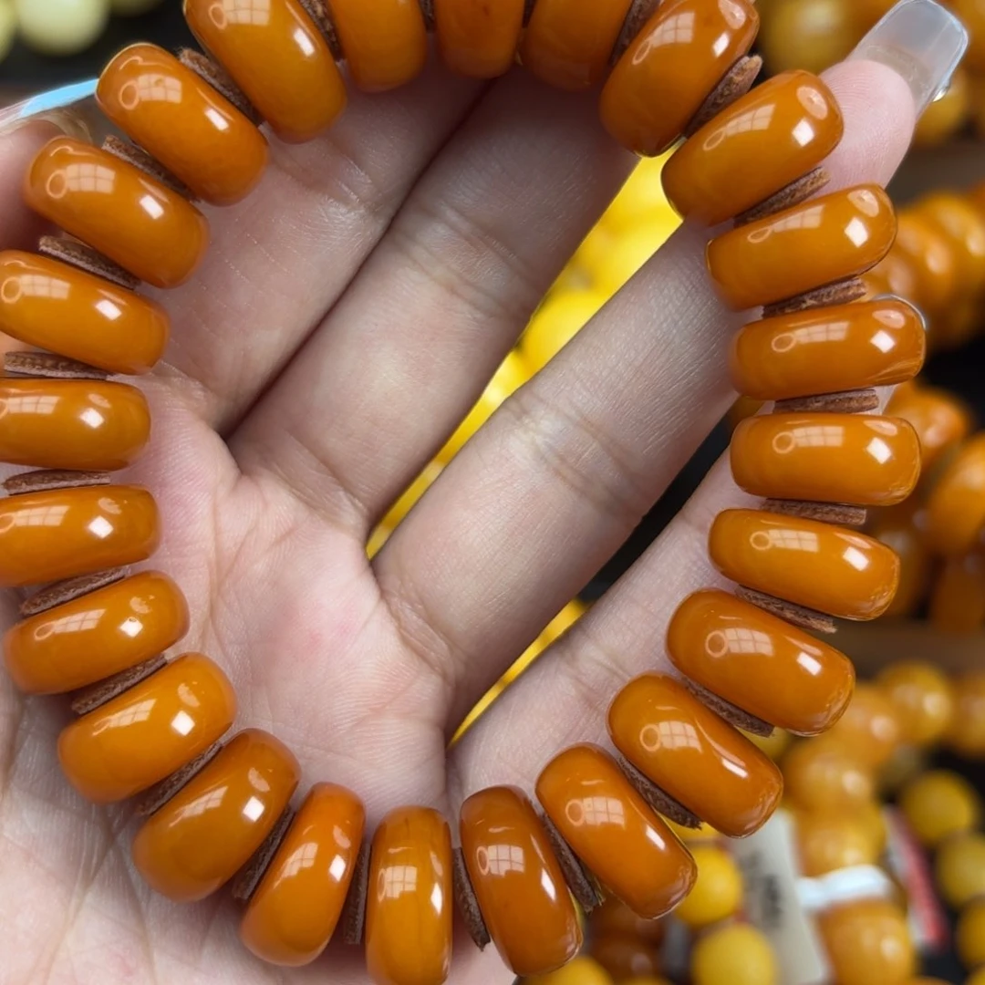 未镶嵌颈饰琥珀蜜蜡