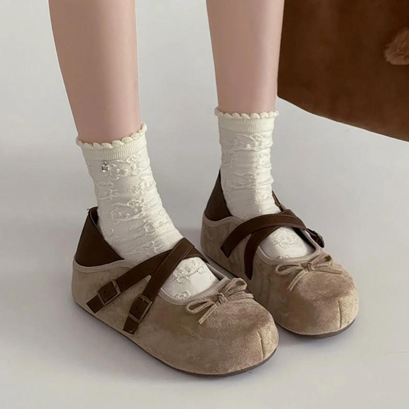 时尚简约交叉扣可爱蝴蝶结玛丽珍浅口单鞋女2025年秋季新款勃肯鞋
