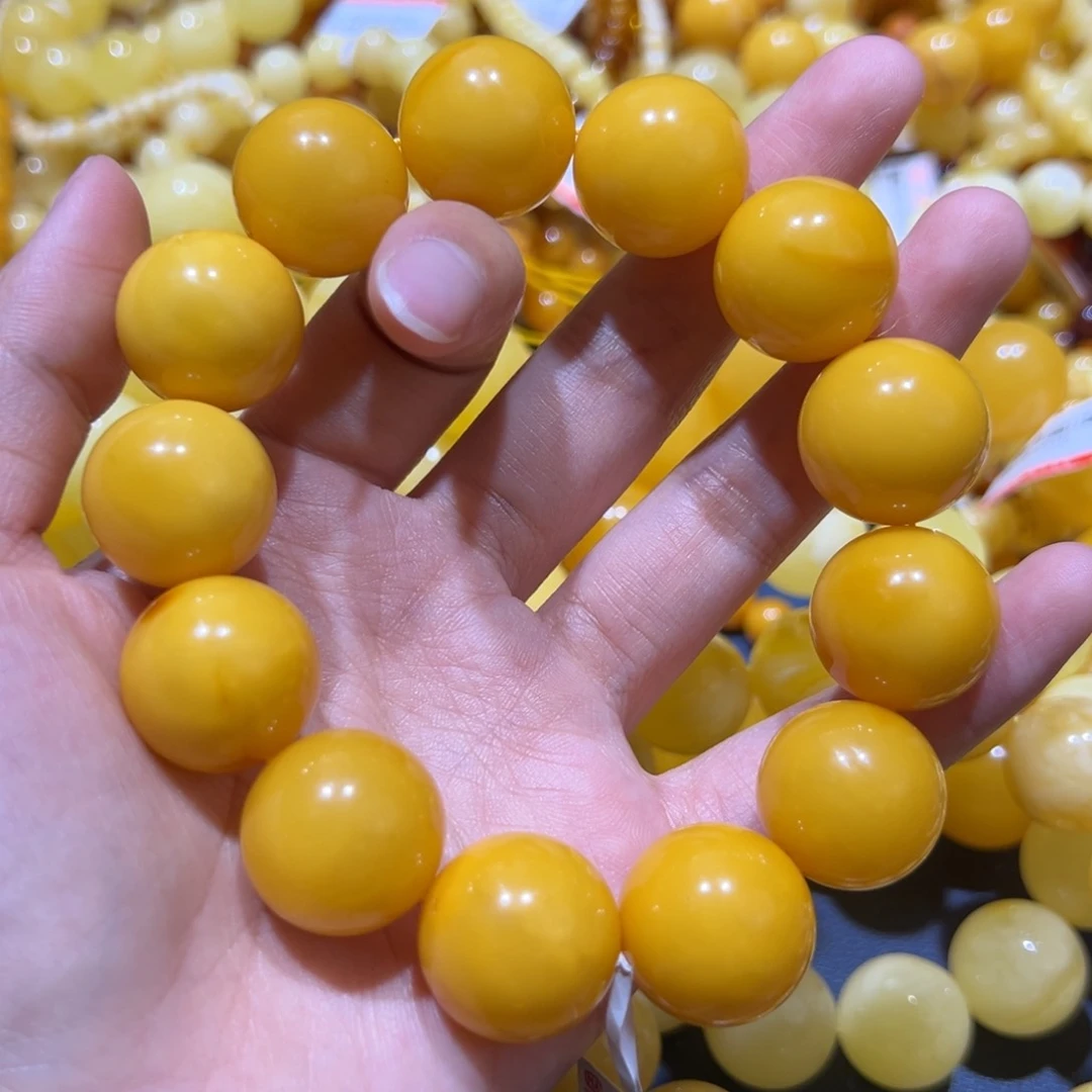 未镶嵌琥珀珠宝奇石