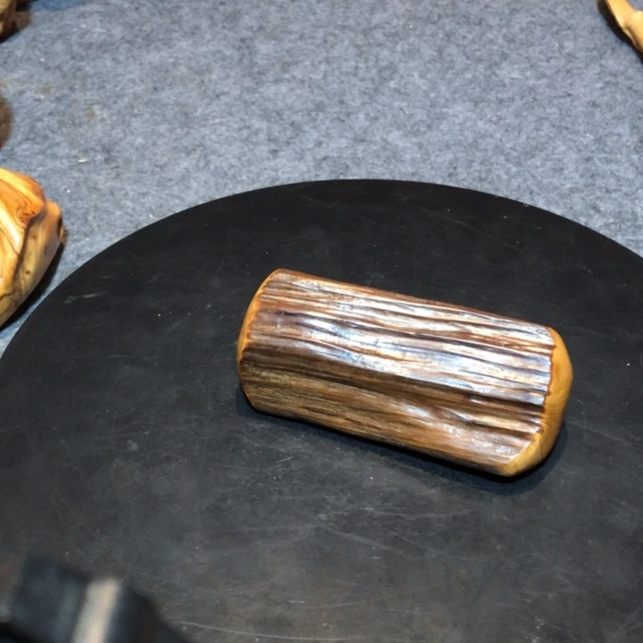 柏木（崖柏）人**耳崖柏13