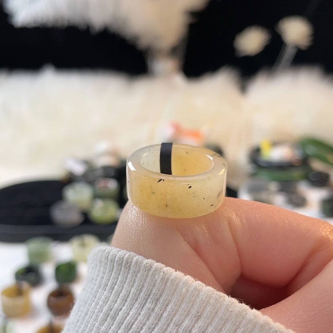 和田玉未镶嵌戒指k67百香果直切16.9mm