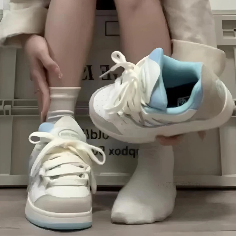 玉桂狗配色ins青春校园风面包鞋女小众国潮2025春休闲运动滑板鞋