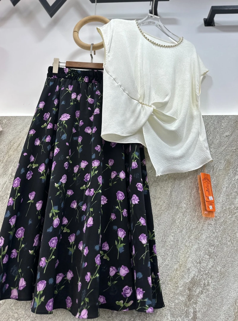 【预2809-1号 粉花半裙】--姐妹服饰2店