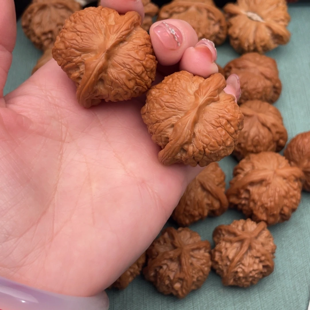 阿***文玩核桃把件全品血麒麟39