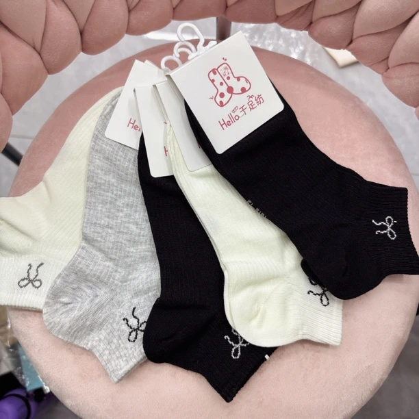 E035女士千足纺混款短袜5双（蝴蝶结系列）