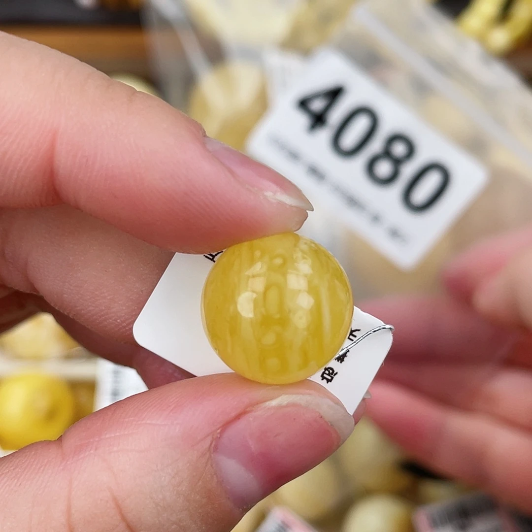 蜜蜡未镶嵌珠宝奇石15