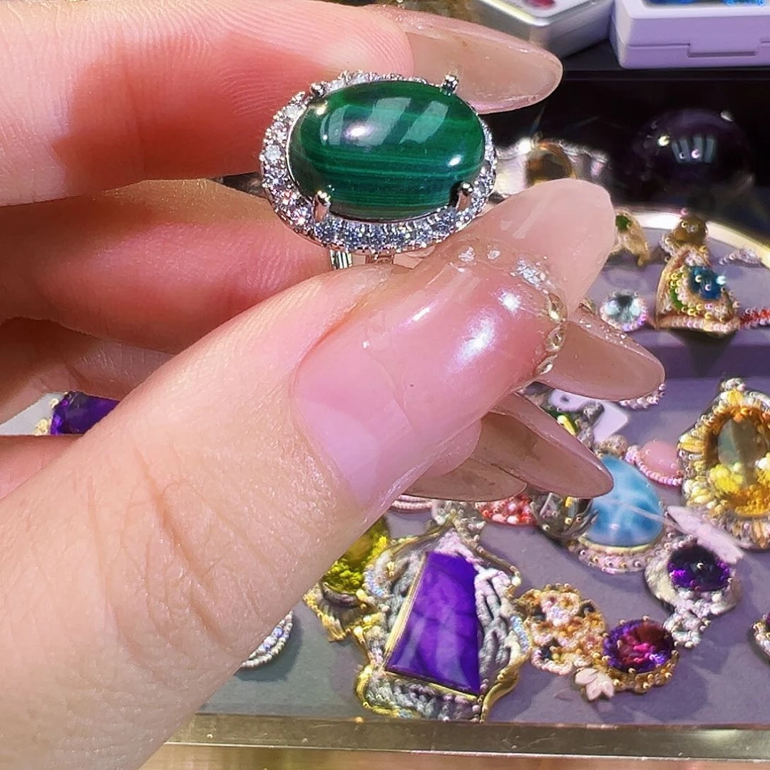 未镶嵌孔雀石戒指