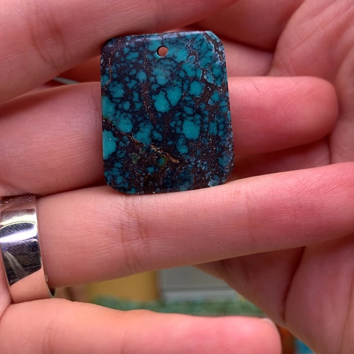 绿松石未镶嵌原矿