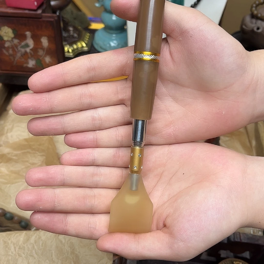 大叶紫檀（黑酸枝木类）