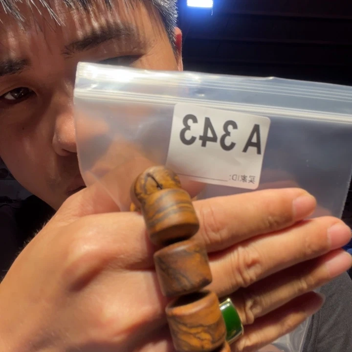 大叶紫檀（黑酸枝木类）343