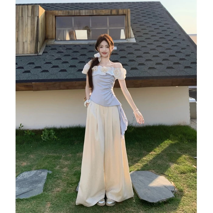 法式温柔风套装一字肩花朵修身T恤女夏季宽松西装裤拖地裤两件套