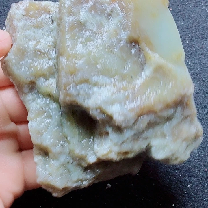 未镶嵌和田玉（糖玉）珠宝半成品