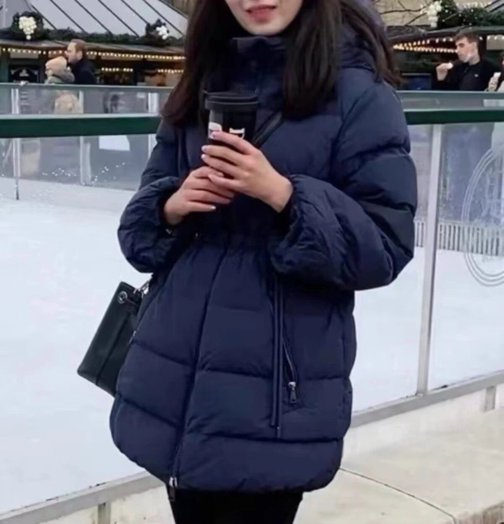[奕奕]MAX  反季清货 连帽收腰灰俄羽绒服
