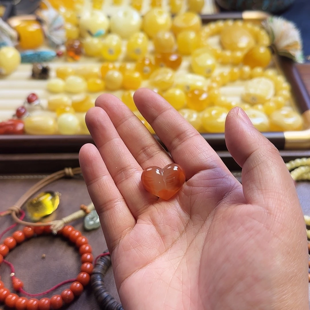 寂***雪猴头核桃吊坠南～红屁桃