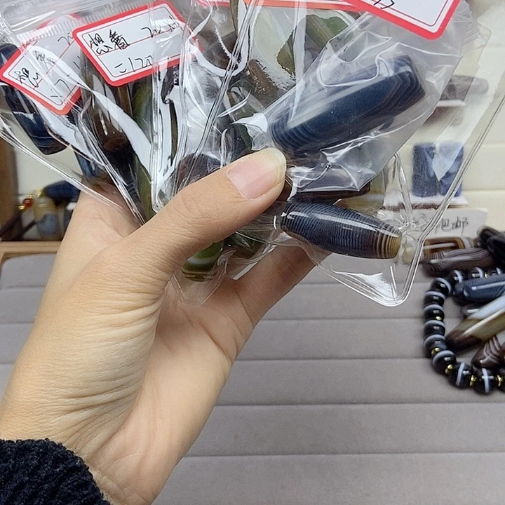 想***光玛瑙/玉髓未镶嵌颈饰