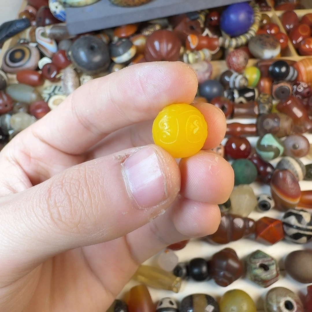 玛瑙/玉髓未镶嵌纯天然玛瑙珠子