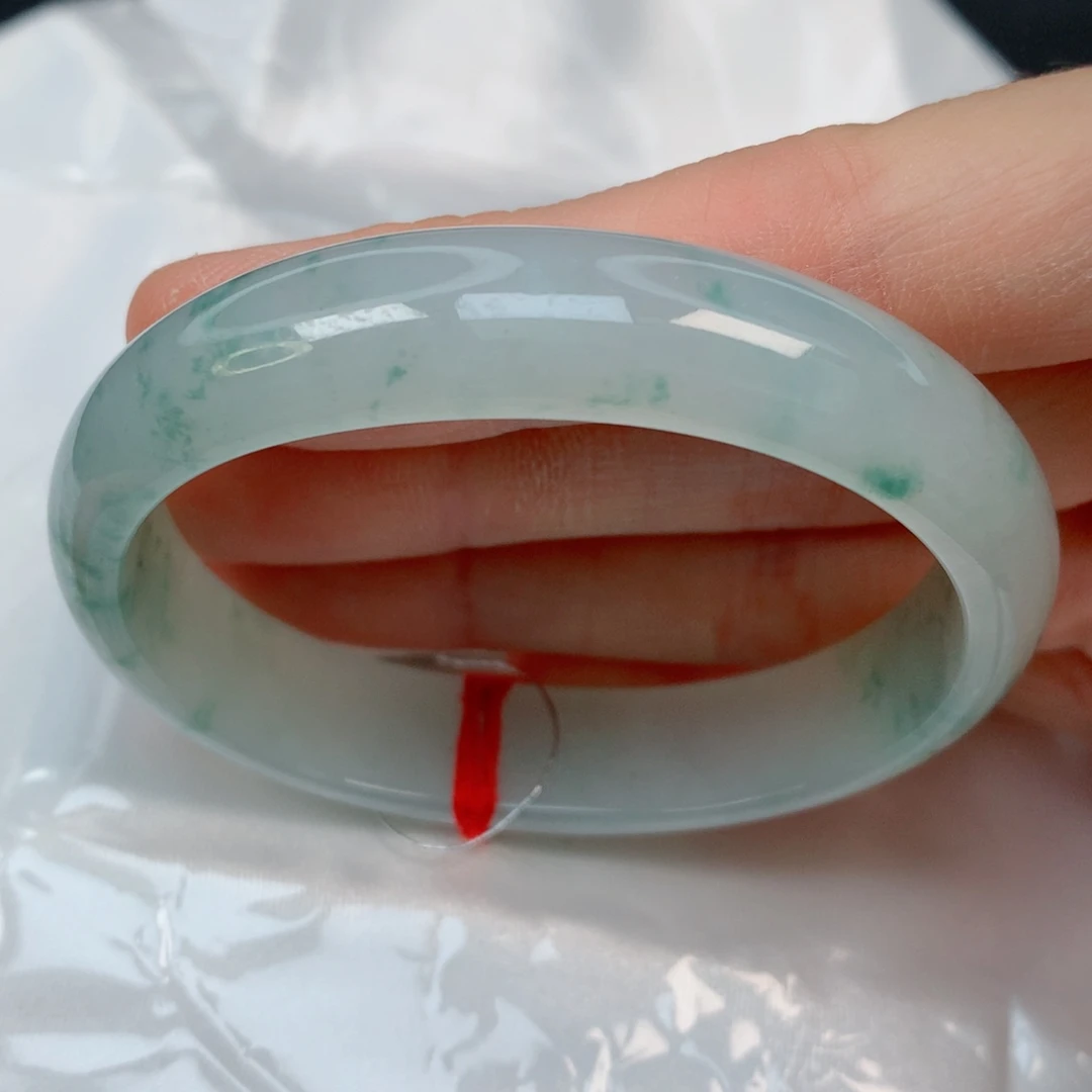 未镶嵌手镯翡翠53贵妃，糯冰起光，小飘花，强推，026