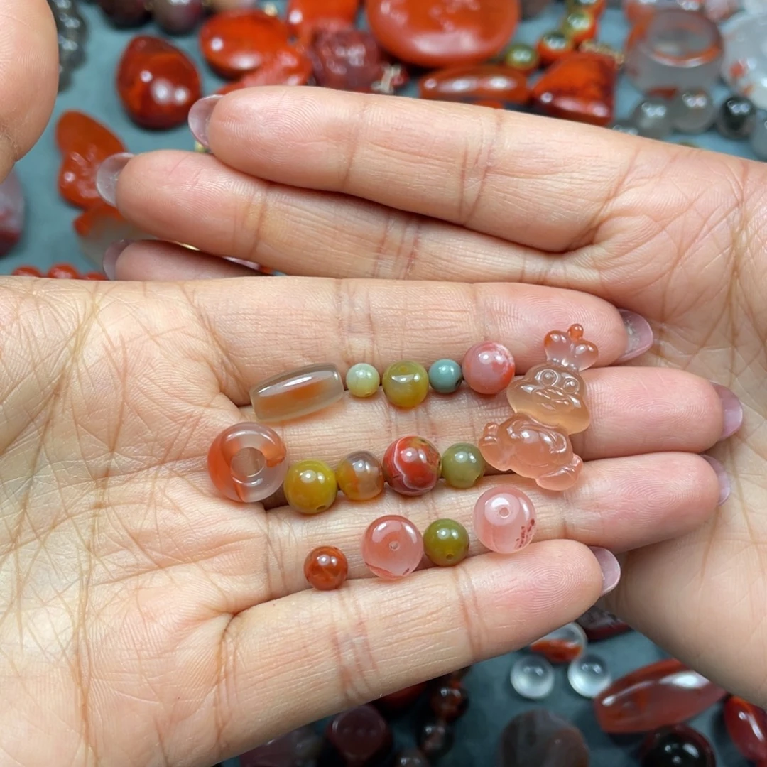 南红玛瑙未镶嵌珠子