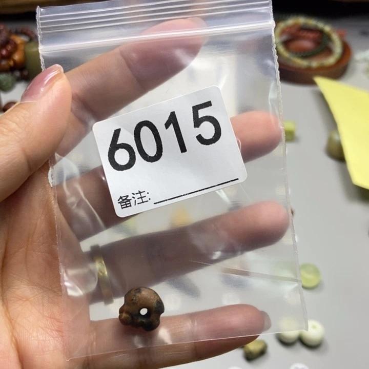 水****蛇纹石玉未镶嵌项链