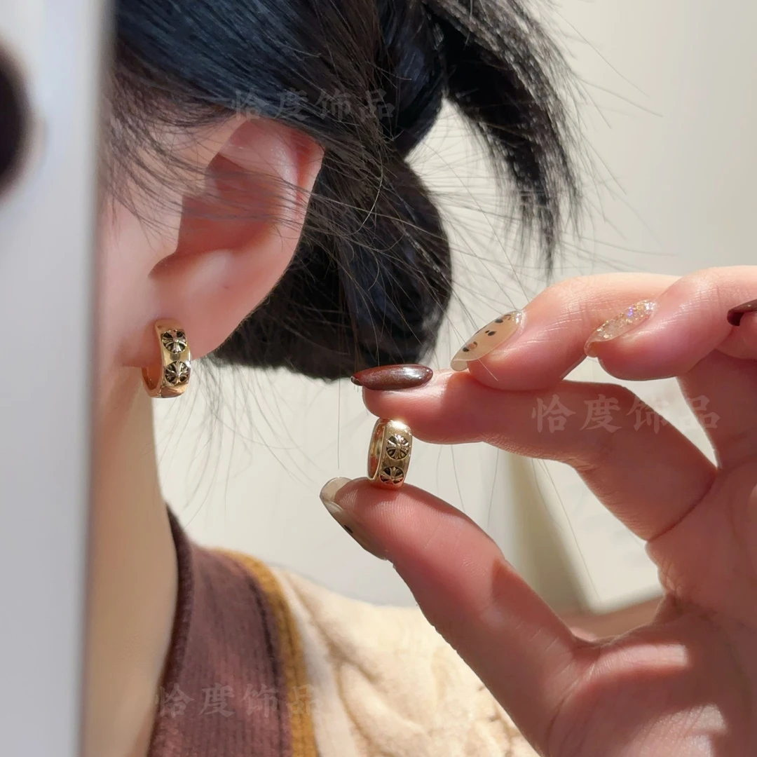 【恰度】法式复古图案纹理耳扣小众个性