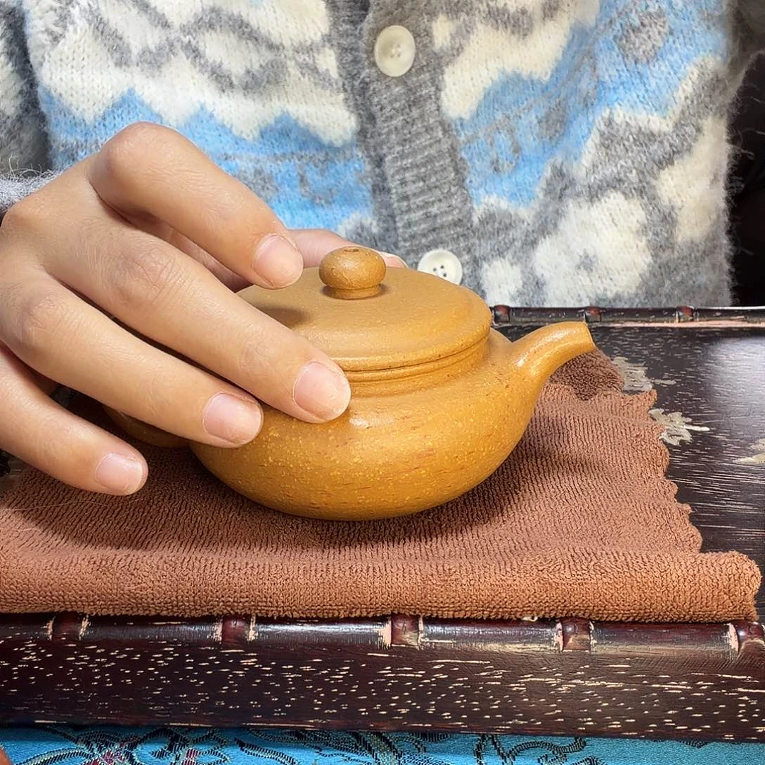 甄选宜兴本土紫砂壶