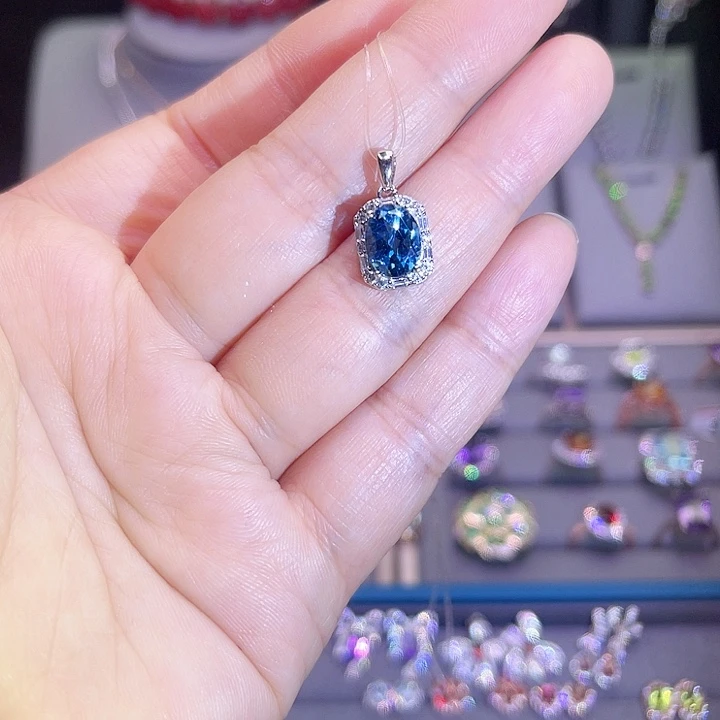 吊坠(赠链)托帕石银S925镶嵌