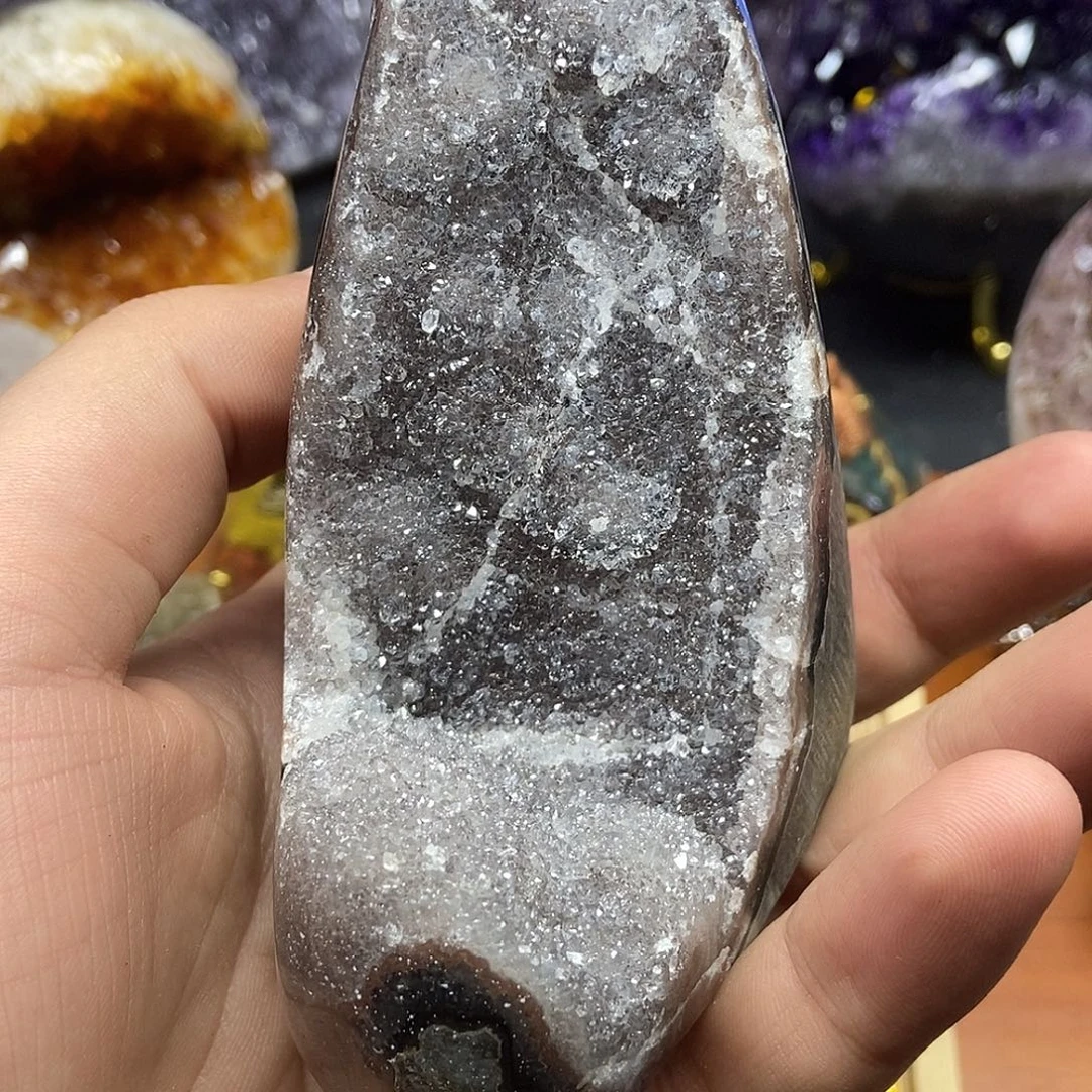 未镶嵌大型摆件（非配饰）水晶