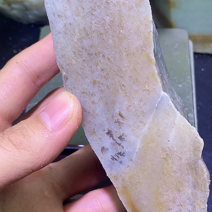 和田玉（糖玉）未镶嵌珠宝半成品