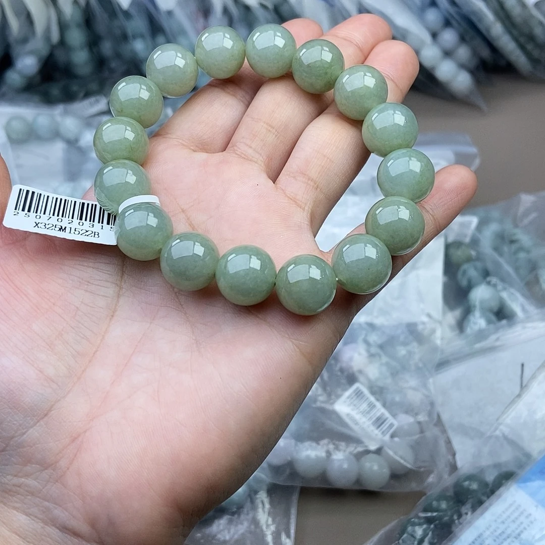 定制翡翠未镶嵌翡翠翡翠