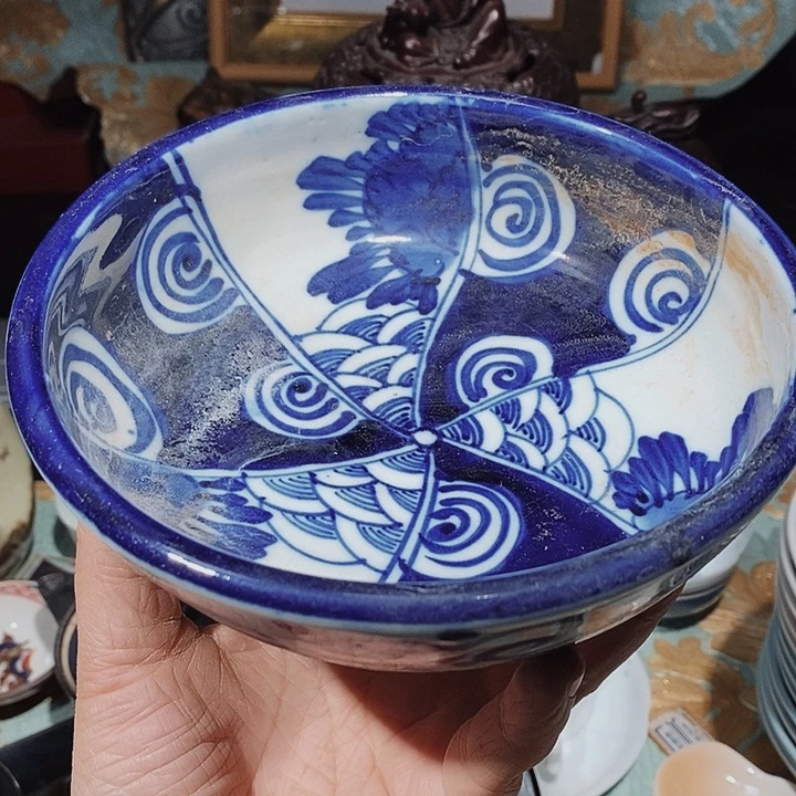 瓷片新年快乐。万事如意