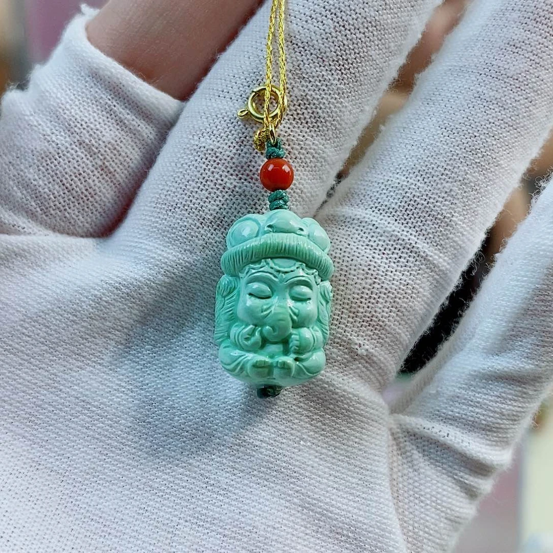 未镶嵌绿松石珠宝奇石