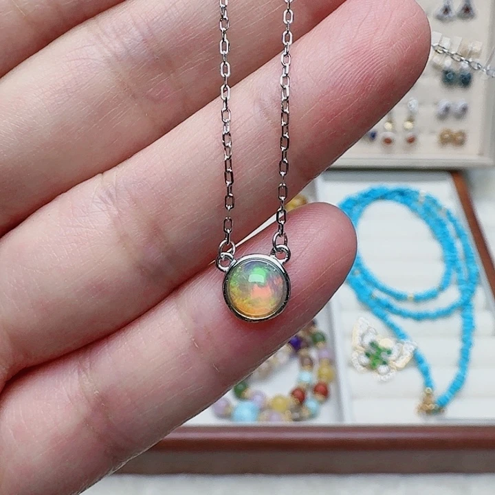 欧泊颈饰银S925镶嵌吊坠195