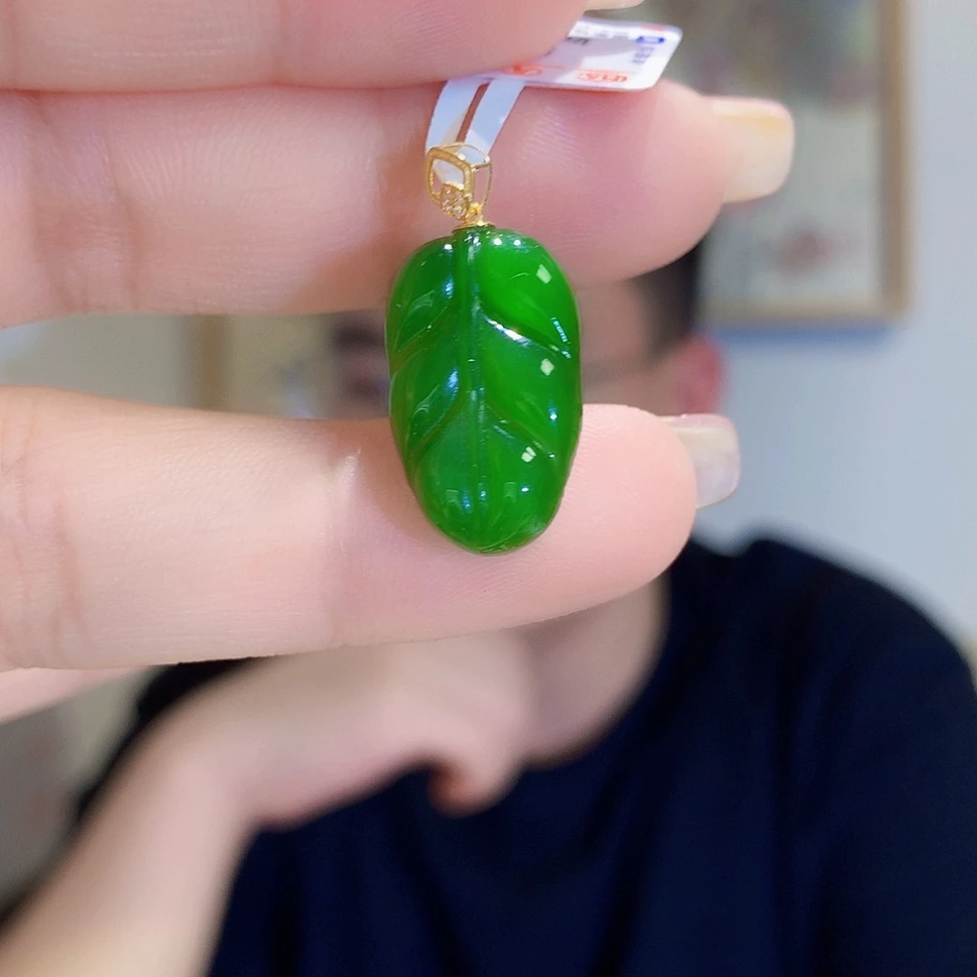 和田玉（碧玉）18K金镶嵌颈饰