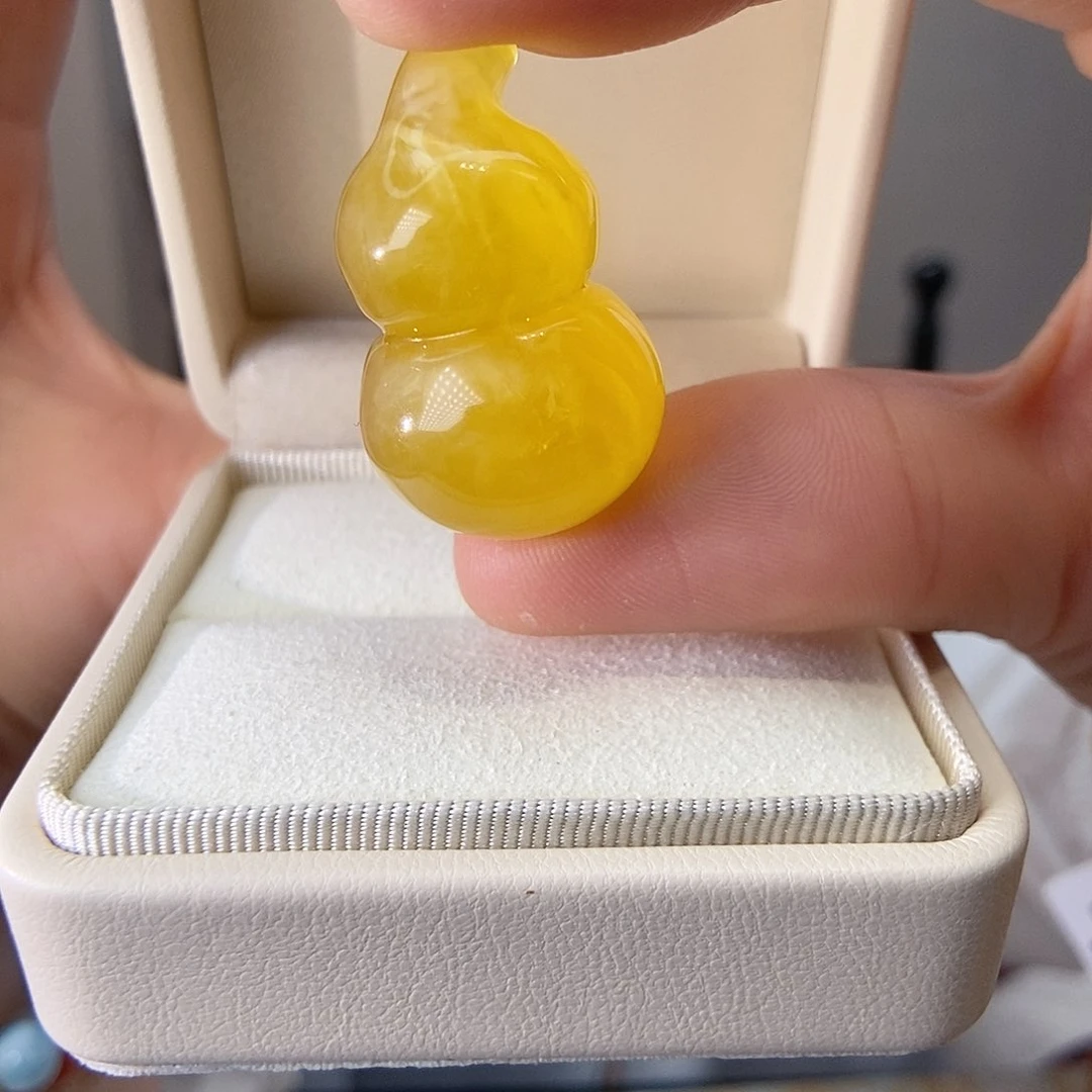 蜜蜡颈饰未镶嵌葫芦