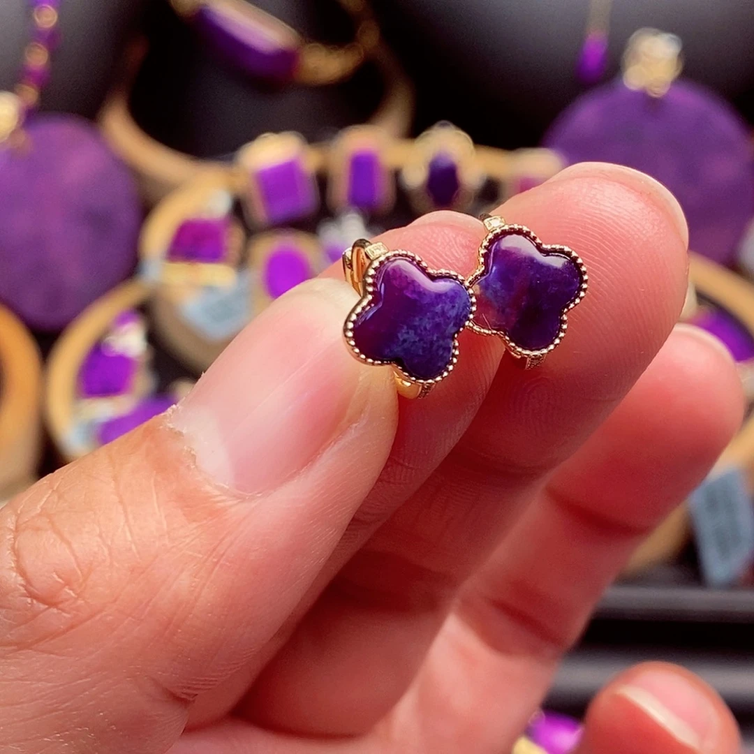 苏纪石（舒俱来）耳饰18K金镶嵌