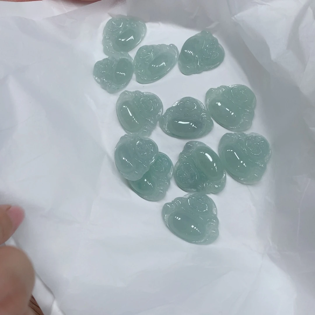 翡翠未镶嵌颈饰多样性发1