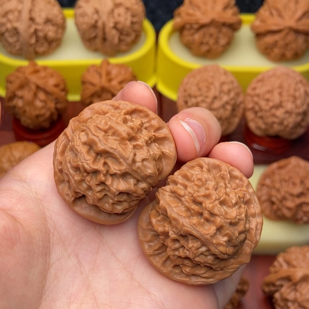 文玩核桃把件艺****637核王