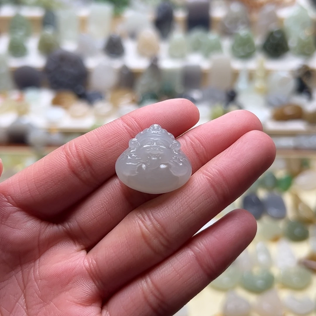 和田玉吊坠(赠链)未镶嵌