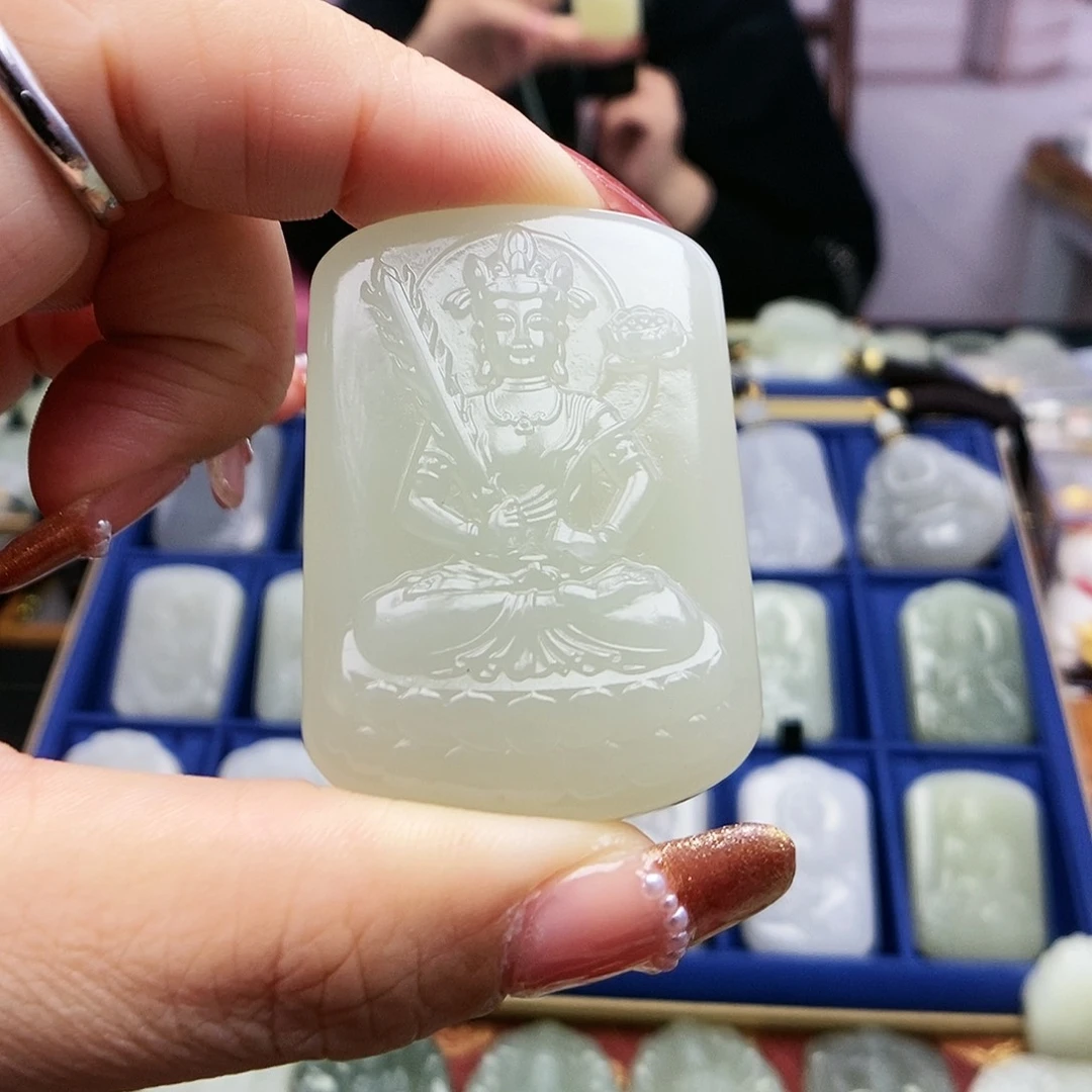 【闪购商品】和田玉颈饰未镶嵌佛