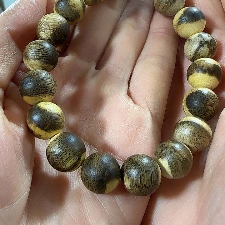 沉香手串绿奇楠沉香圆花珠单圈10克+手串