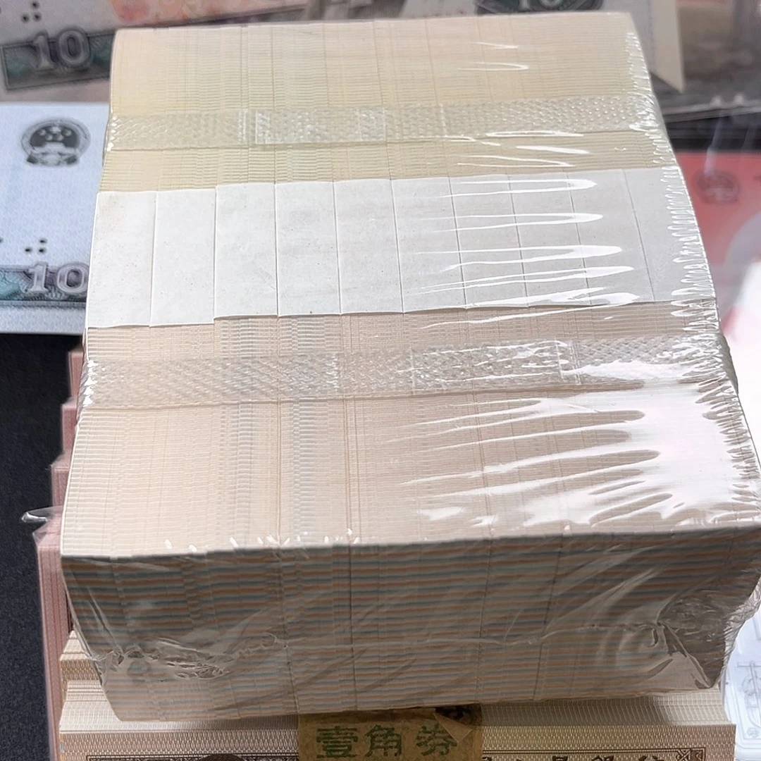 1980.1捆拆豹一套